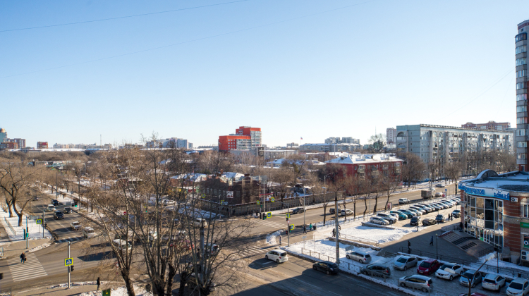 2х-ком квартира, ул. горького, 163