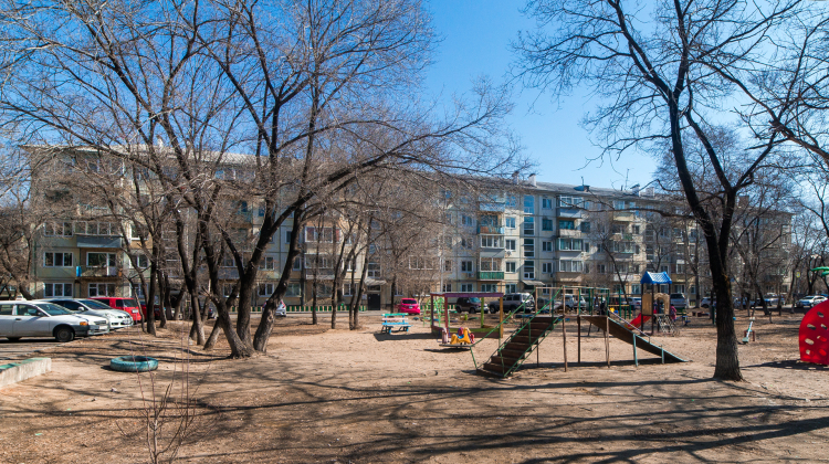 2х-ком квартира, ул. театральная, д. 42/4