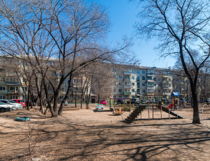 2х-ком квартира, ул. театральная, д. 42/4