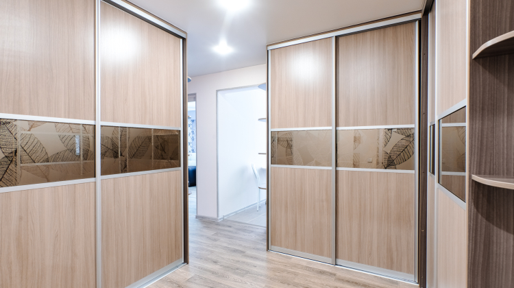 2х-ком квартира, ул. театральная, д. 42/4