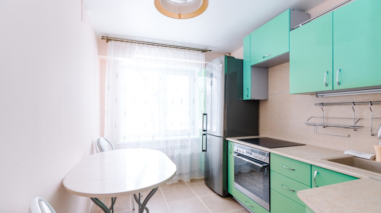 2х-ком квартира, ул. театральная, д. 42/4