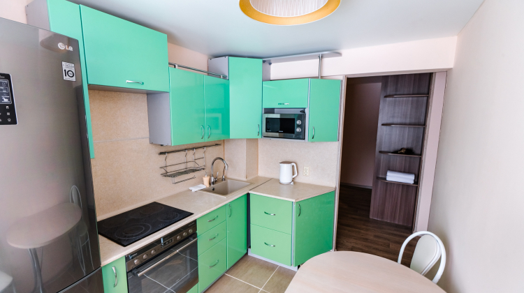 2х-ком квартира, ул. театральная, д. 42/4